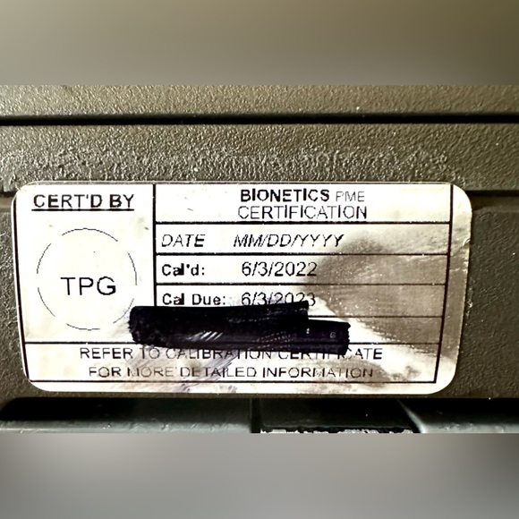 Vintage Fluke 27 Portable Handheld Digital Analog Pocket Size Rugged Multimeter - Picture 13 of 15